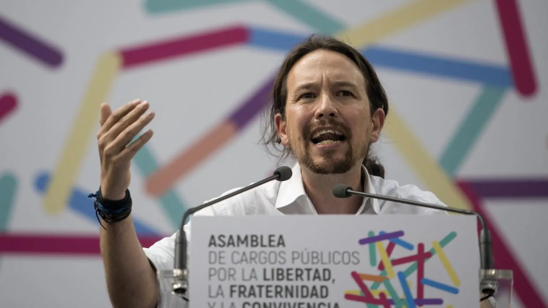 El líder de Unidos Podemos, Pablo Iglesias, durante la celebración Zaragoza de la asamblea extraordinaria de los cargos públicos
