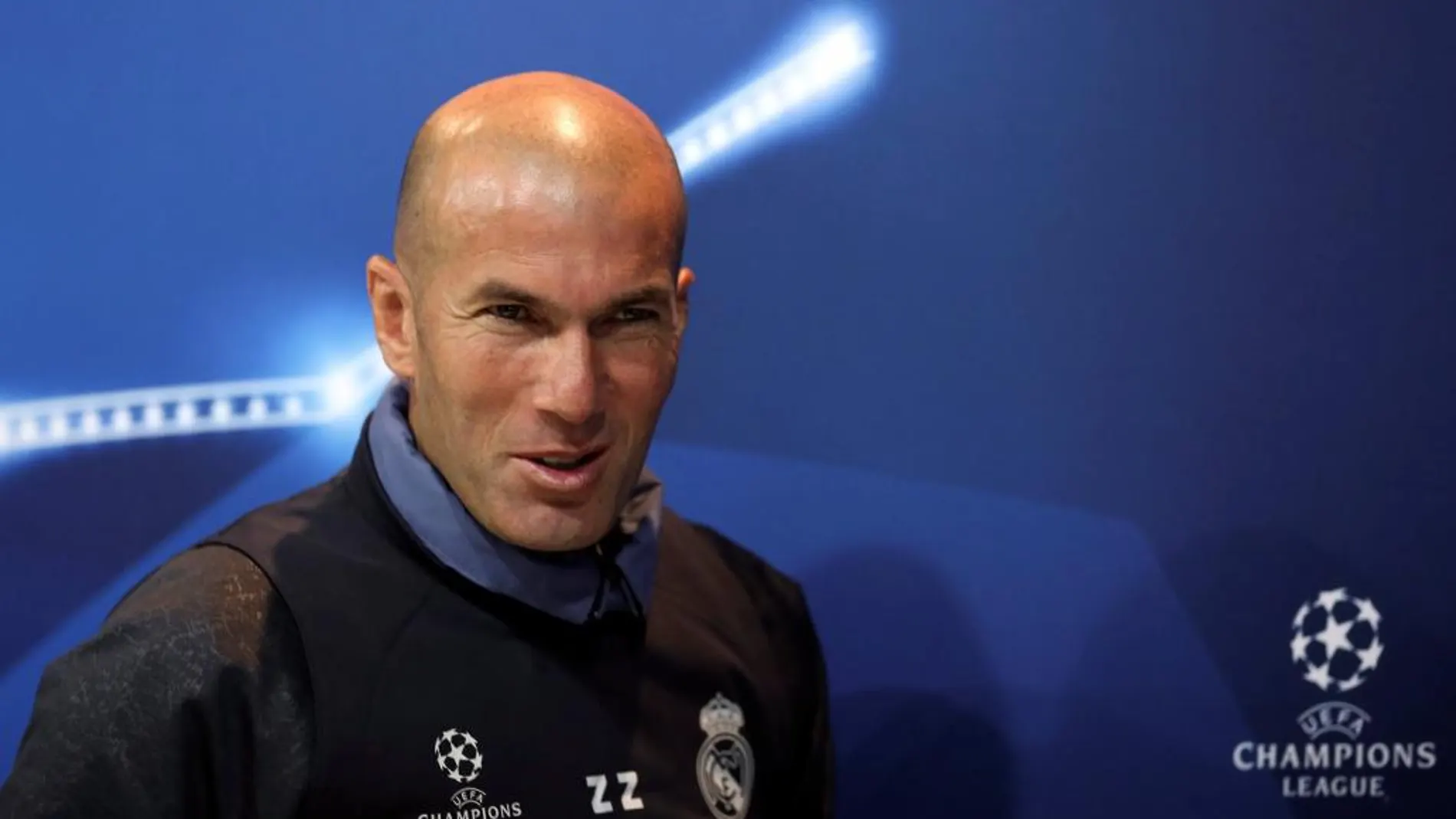 Zinedine Zidane, durante la rueda de Prensa