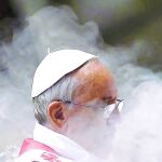 El Papa Francisco durante una homilía/AFP