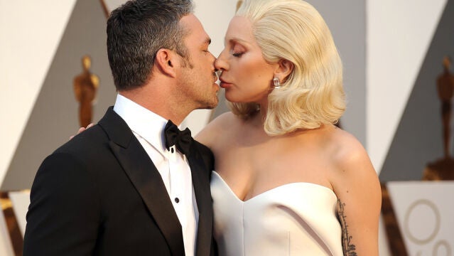 Lady Gaga y Taylor Kinney ponen fin a cinco años de relación
