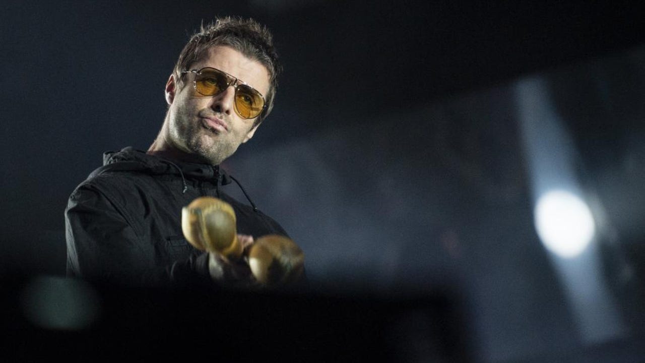 Liam Gallagher (ex-Oasis) publishes new album and is surrounded by controversies
