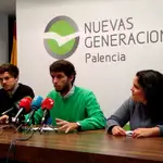  Los jóvenes del PP de Palencia muestran su lado más solidario en favor de los necesitados