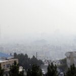 Una densa polución sobre el cielo de Teherán, el pasado domingo