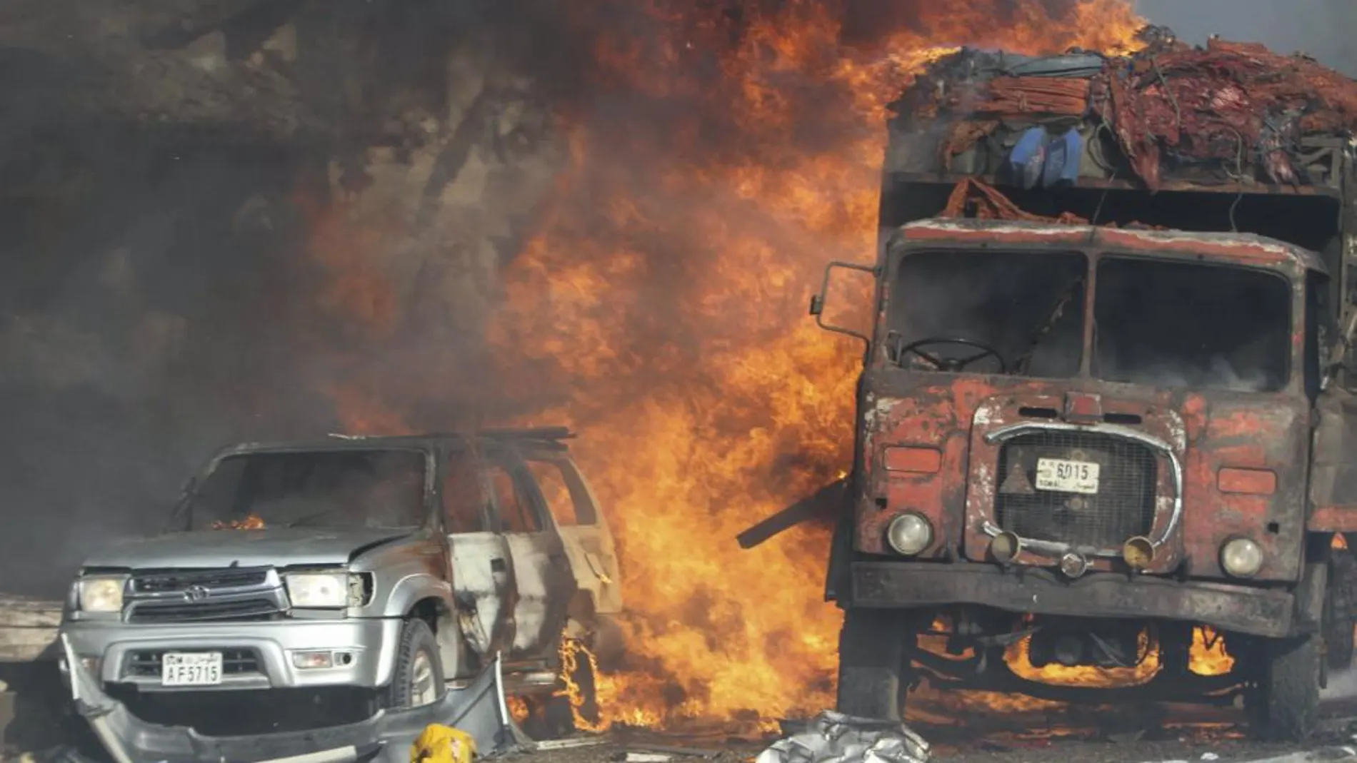 El camión detonado por los terroristas en Mogadiscio