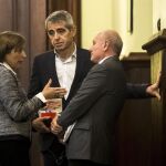 Carme Forcadell, Xavier Muro y el letrado mayor, Antoni Bayona