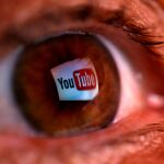 Los vídeos de Youtube en los que explicaban cómo espiar a la pareja se habían hecho muy populares / AP