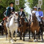 El festivo local abarrota la Feria de Sevilla en vísperas de la campaña electoral