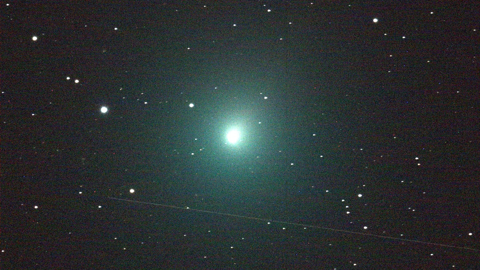 Esta noche se podrá ver el cometa. Habrá que hacerlo en un lugar sin contaminación lumínica y en un lugar donde el temporal de lluvia lo permita. En la imagen, el cometa Wirtanen