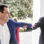 Moreno (PP) y Marín (C’s) se despiden ayer en el Parlamento andaluz