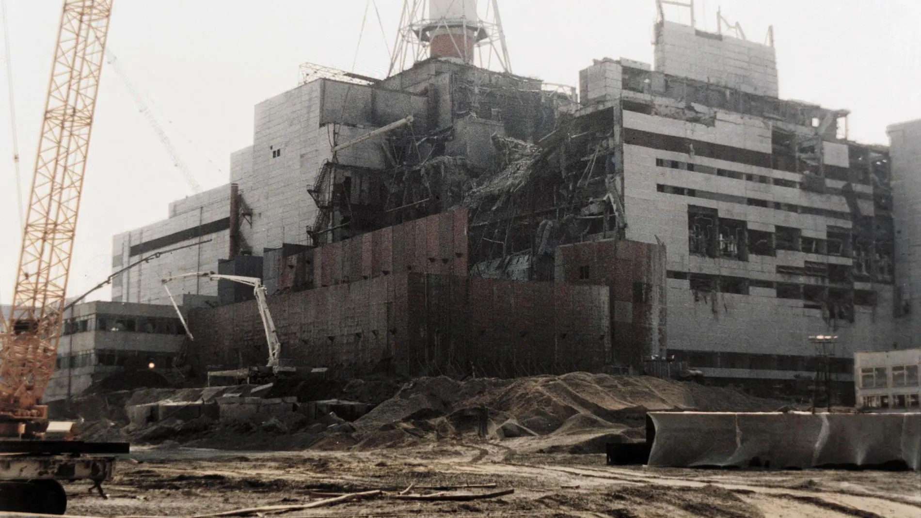 Estado en el que quedó la central de Chernobyl tras la catástrofe