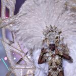 La joven Erika Echuaca Sebe, con la fantasía "Volar sin alas", se proclamó Reina del Carnaval de Las Palmas de Gran Canaria