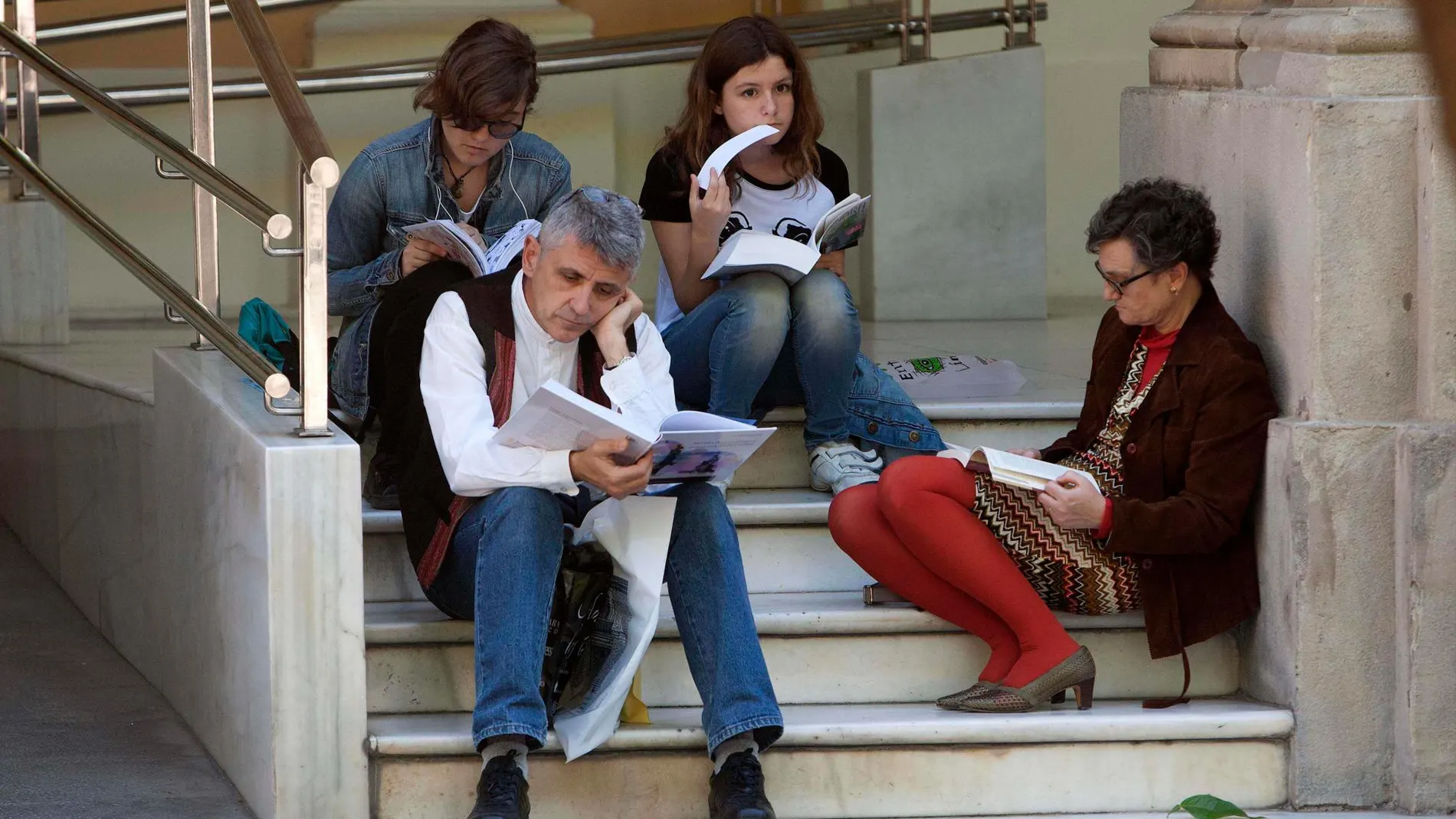 Los premios se entregarán en la Feria del Libro de Sevilla/ Foto: Manuel Olmedo