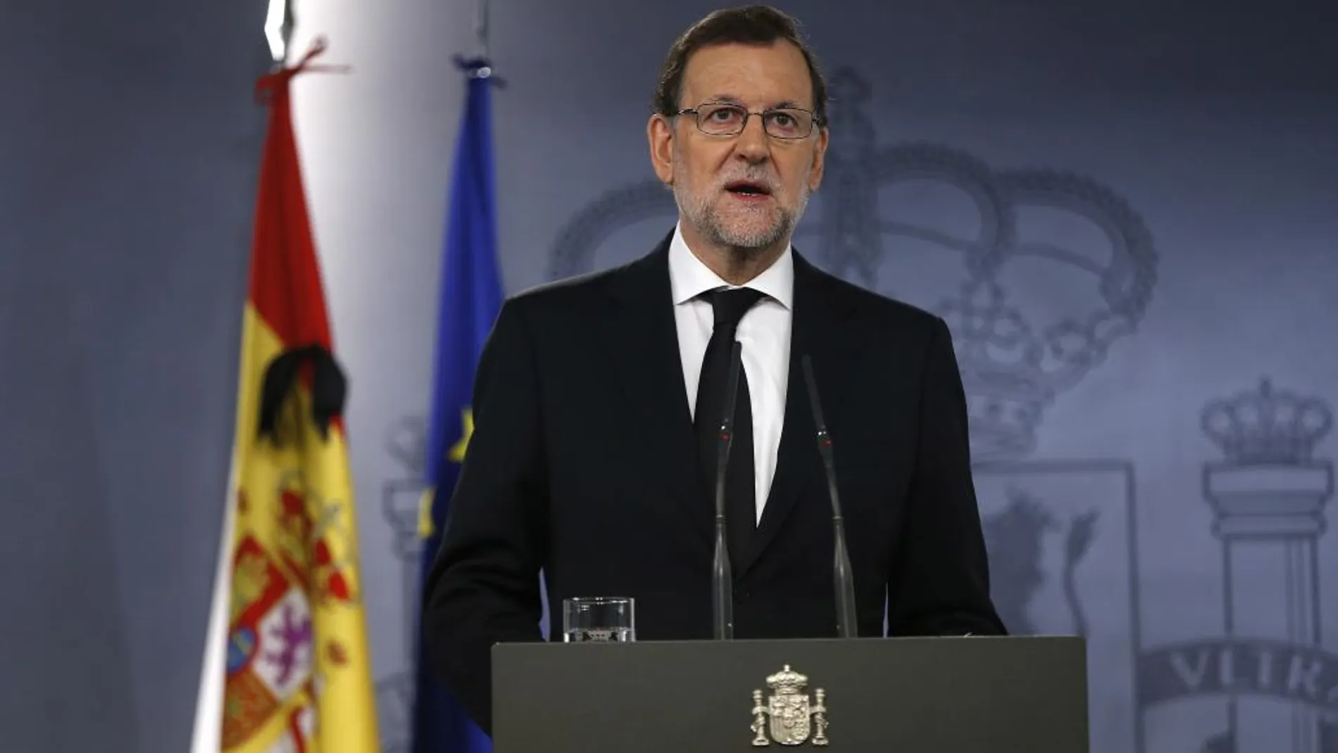 El presidente del Gobierno, Mariano Rajoy, durante su comparecencia hoy en el Palacio de la Moncloa