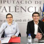 La diputada de Juventud y Deportes, Isabel García, junto al presidente de la Diputación de Valencia, Jorge Rodríguez