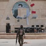 Un soldado kurdo en Hasaka