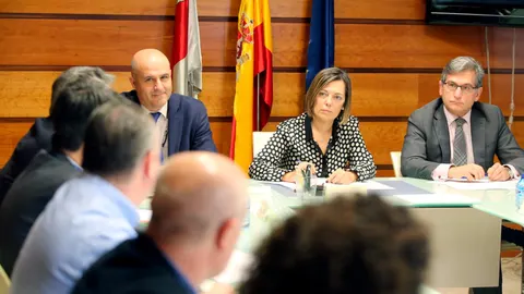 La consejera Milagros Marcos preside el Consejo Regional Agrario, en compañía de Eduardo Cabanillas y Jorge Llorente