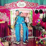La compañía Tiritirantes Circo Teatro S.L. con el espectáculo «A su servicio!!» que actuará en varios pueblos de la Comunidad.