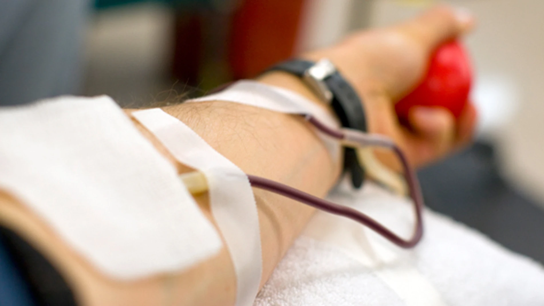 Invierno en la sangre: El envejecimiento de la población congela las donaciones
