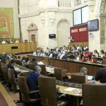 Imagen del interior del Parlamento autonómico en una sesión de trabajo