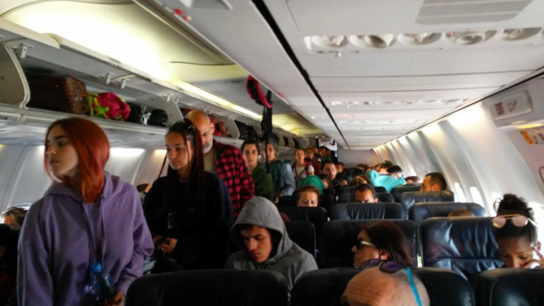 Imagen de los pasajeros a su regreso a España