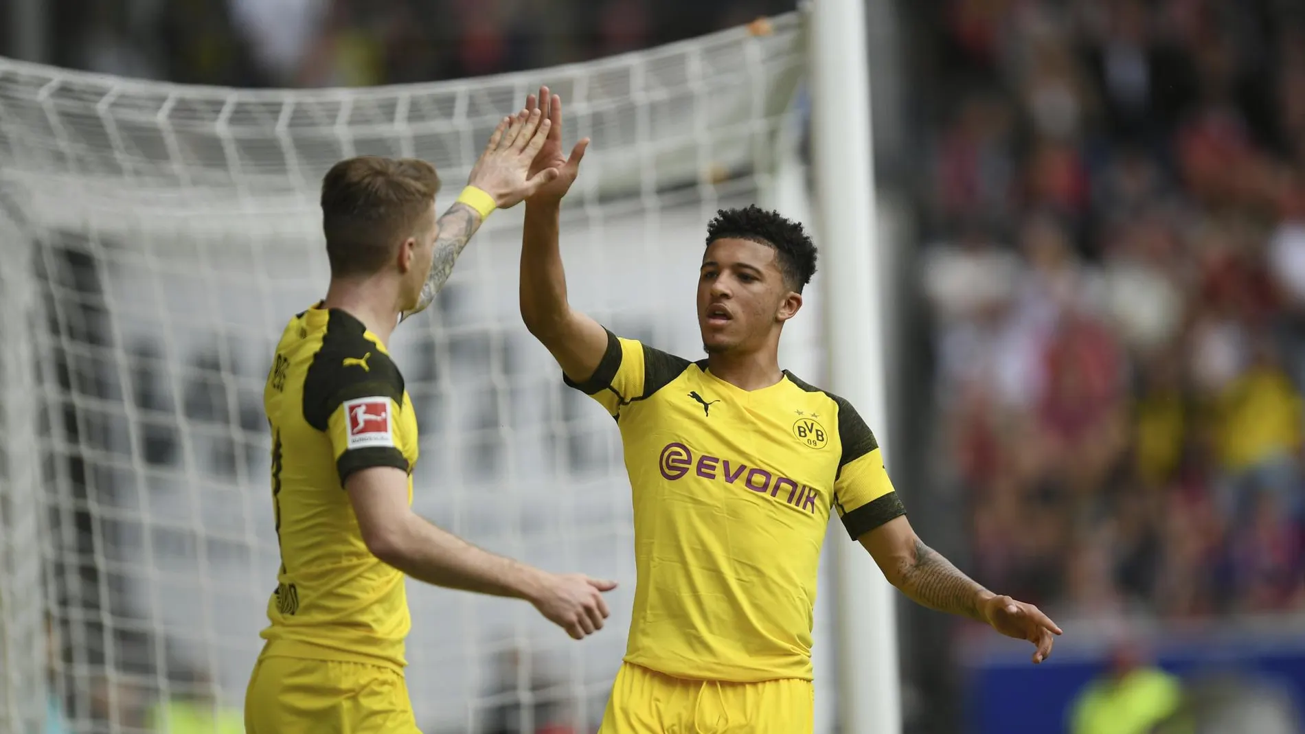 Jadon Sancho, tras marcar un gol con el Borussia Dortmund