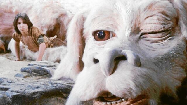 El reino de fantasía. Atreyu y el gran dragón blanco Fújur son la imagen más reconocible de este clásico juvenil