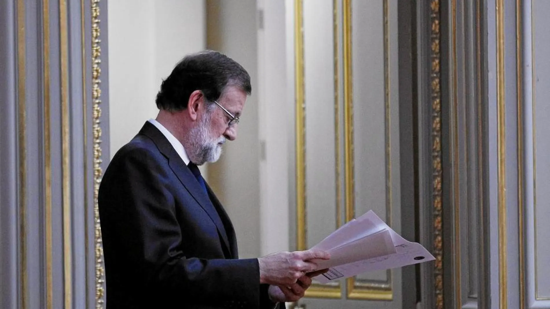 La canciller alemana telefoneó ayer al presidente para expresarle su confianza en que prevalezca el orden constitucional y el respeto a la legalidad ante el desafío de los independentistas
