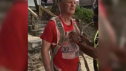 Foto del turista australiano antes de perder la vida