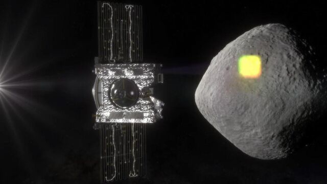 Recreación de la NASA de la sonda Osiris-REx analizando el asteroide Bennu
