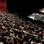 Imagen del acto de presentación de la Ley del referéndum en el TNC