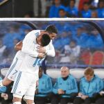 Los jugadores del Real Madrid celebran el Mundialito