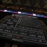 Monitor informativo en la bolsa de Madrid