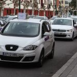 La Asociación Vallisoletana de Taxistas Autónomos Reunificados (AVATAR) celebra una protesta para exigir la jornada laboral de 16 horas