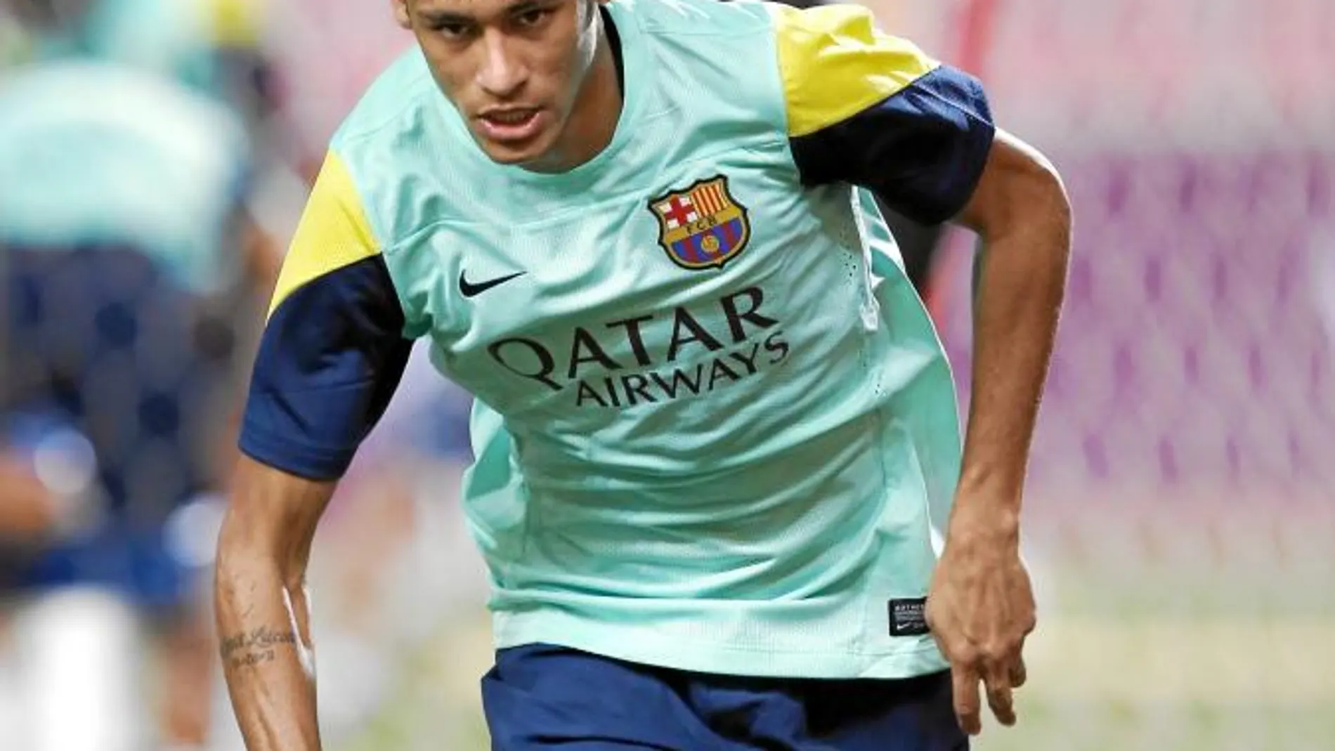 Neymar se está recuperando de una anemia, pero sigue entrenando