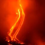 El volcán Etna entró ayer en erupción
