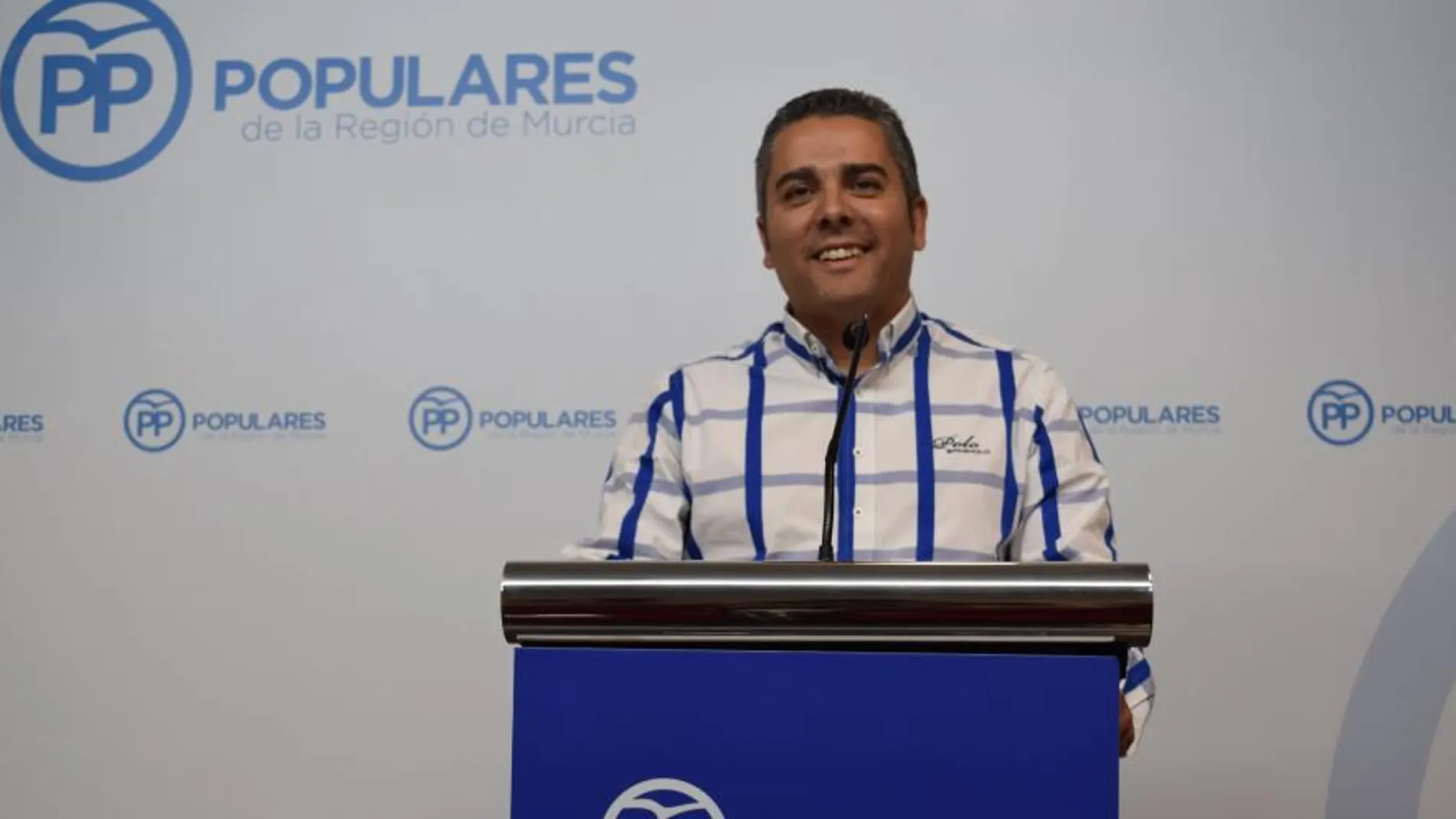 El diputado del PP, Jesús Cano, ha presentado la moción en la Asamblea Regional para fomentar la singularidad de la gastronomía local