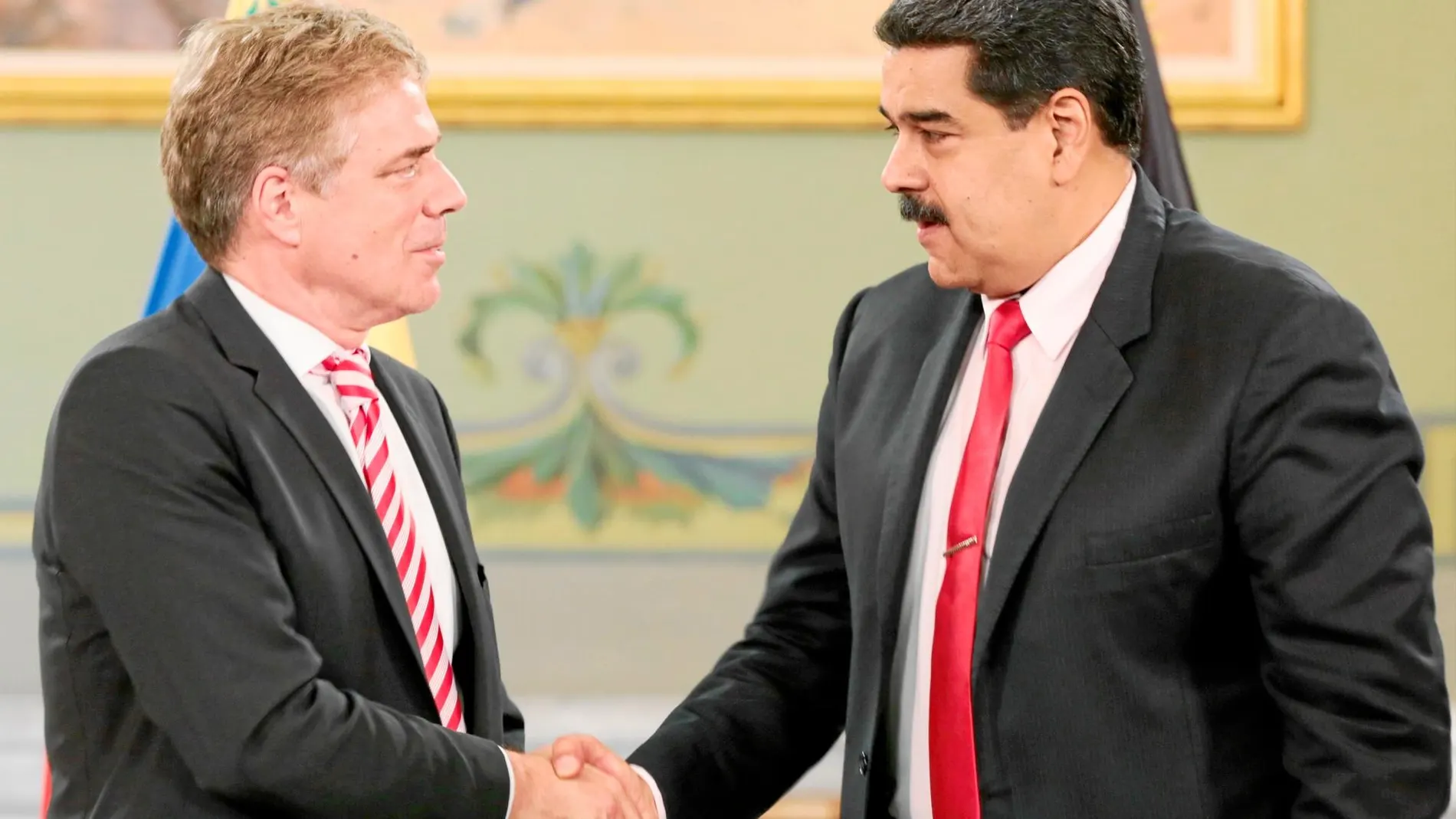 Daniel Kriener, embajador alemán en Caracas, y el presidente Maduro en septiembre pasado