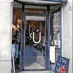 El bar «Úbeda», sito junto a la sede de CDC, en el que Viloca se entrevistaba con los empresarios.