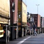 Francia prepara un impuesto para los camiones que circulan por sus carreteras