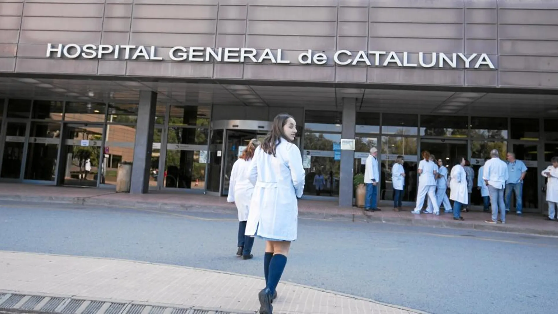 La empresa propietaria del HGC, QuirónSalud, niega haber recibido la oferta de compra y que el hospital esté en venta.