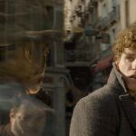 Eddie Redmayne interpreta a Newt Scamader en el filme escrito por J.K. Rowling