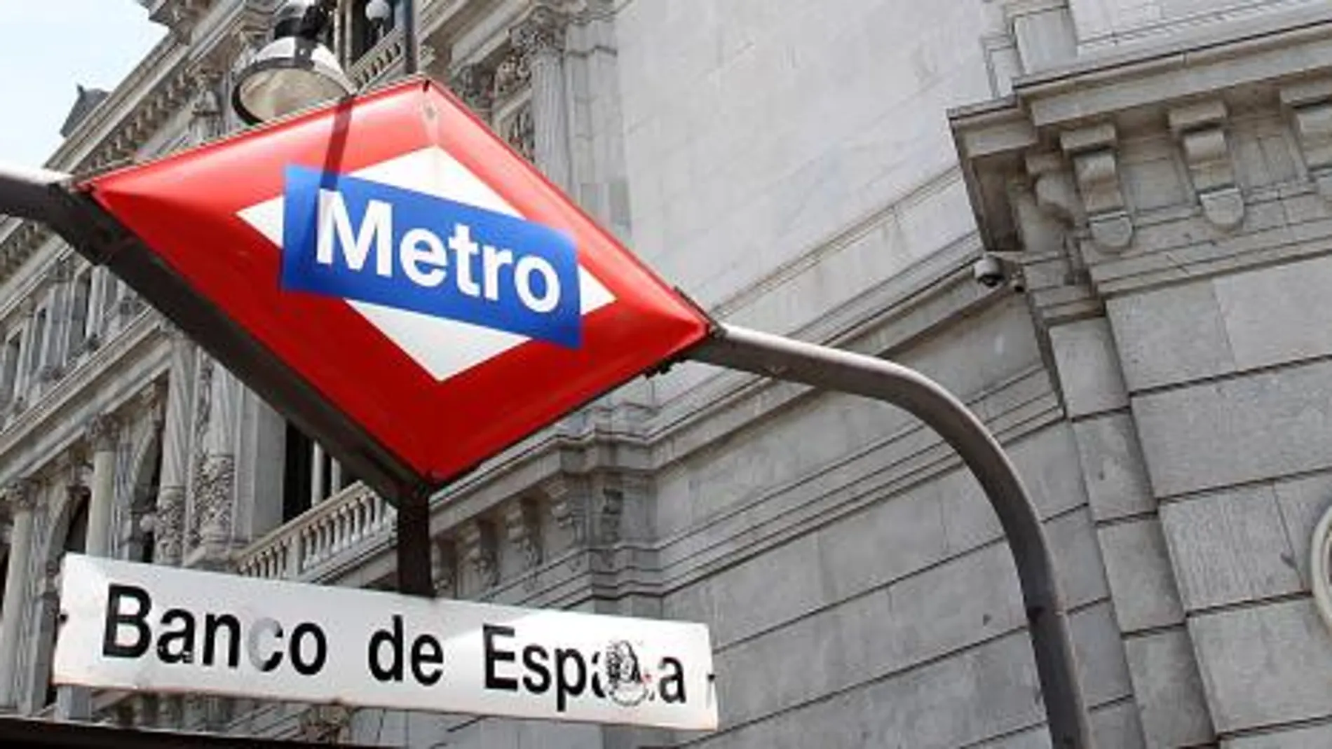 Éxito de la subasta de bonos a tres y cinco años del Tesoro: más demanda a menor interés