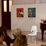 El compositor Ernesto Monsalve durante la conferencia celebrada en la Embajada de España en Cuba