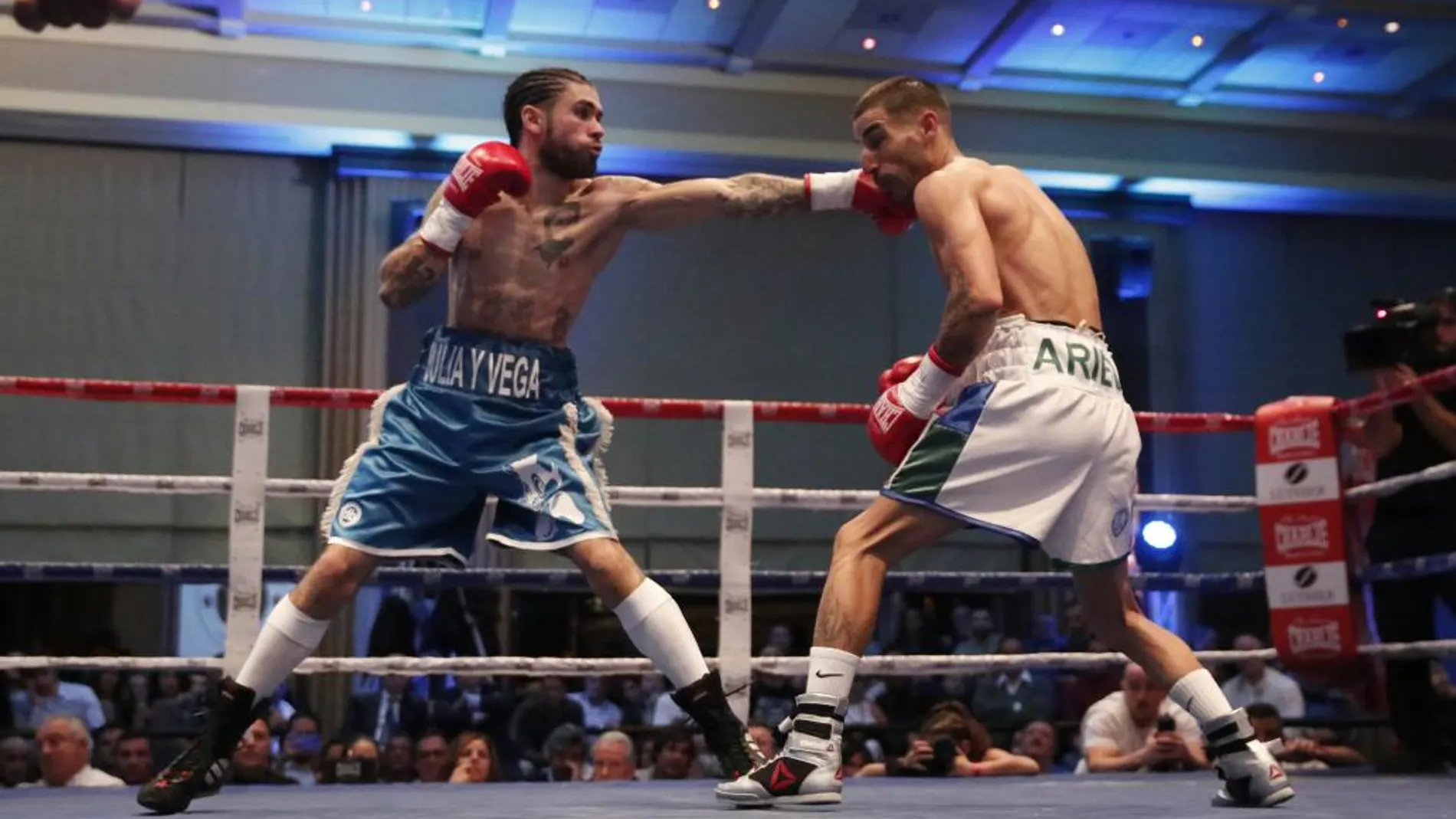 Velada de boxeo en el Casino de Madrid de Torrelodones