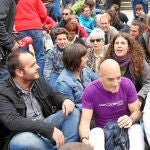Dirigentes de Bildu impiden que se detenga a una proetarra