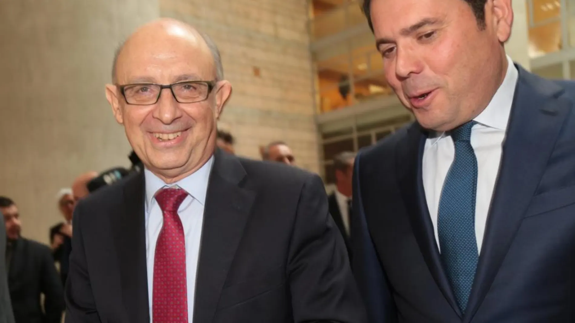 El ministro de Hacienda y Administración Pública, Cristóbal Montoro, ayer