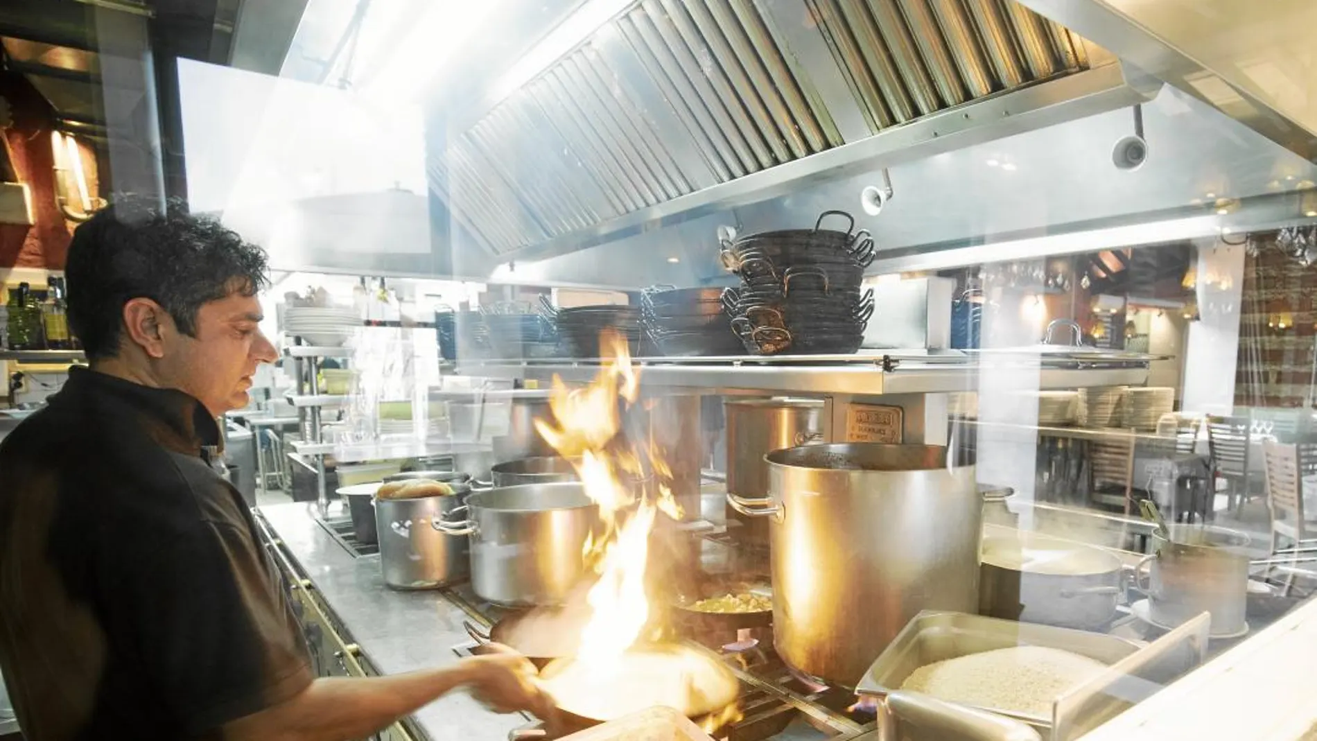Uno de los principales eje del restaurante ha sido el saber «conservar lo antiguo y crear cosas nuevas, como dice Jordi Coloma, hijo de los propietarios/ Shooting
