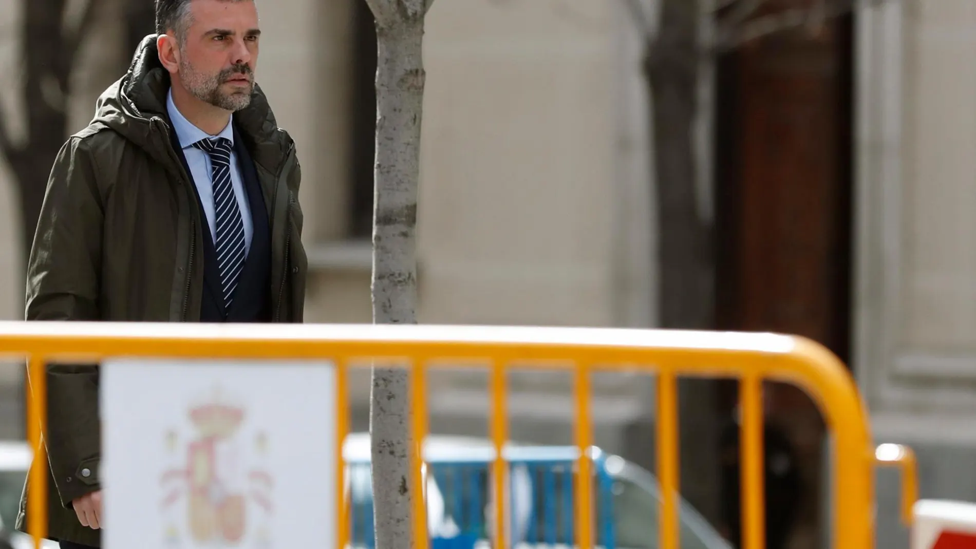 El exconseller de Empresa Santi Vila a su salida del Tribunal Supremo