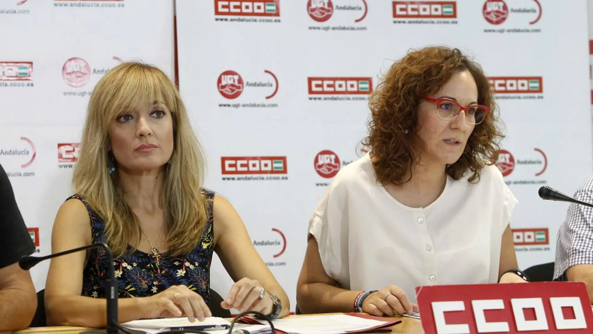 Las secretarias generales de UGT-A y de CC OO-A, Carmen Castilla y Nuria López