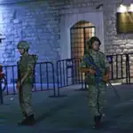  El Ejército califica a Erdogan como «traidor» y declara la Ley Marcial